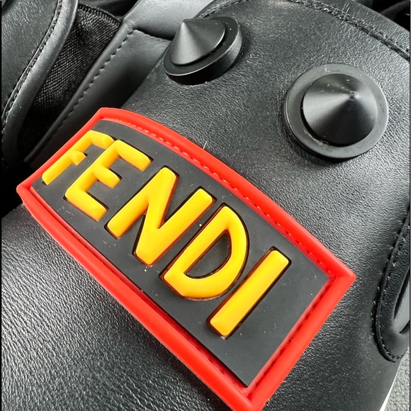 🍎FENDI VOCABULARY SLIP ON SNEAKER🍎 - Picture 8 of 9